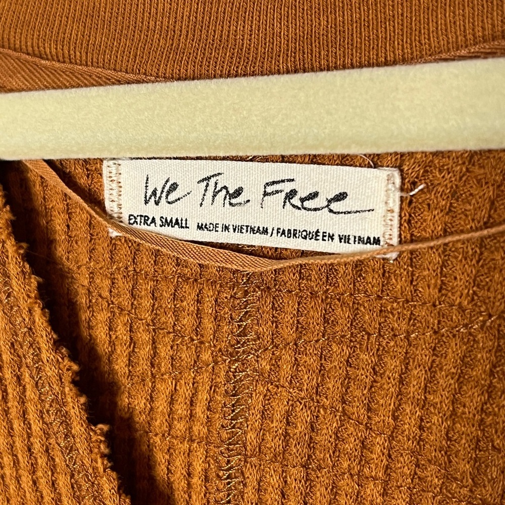 We The Free People Top Size XS Owen Thermal Long Sleeve Rust Oversized - Picture 4 of 6